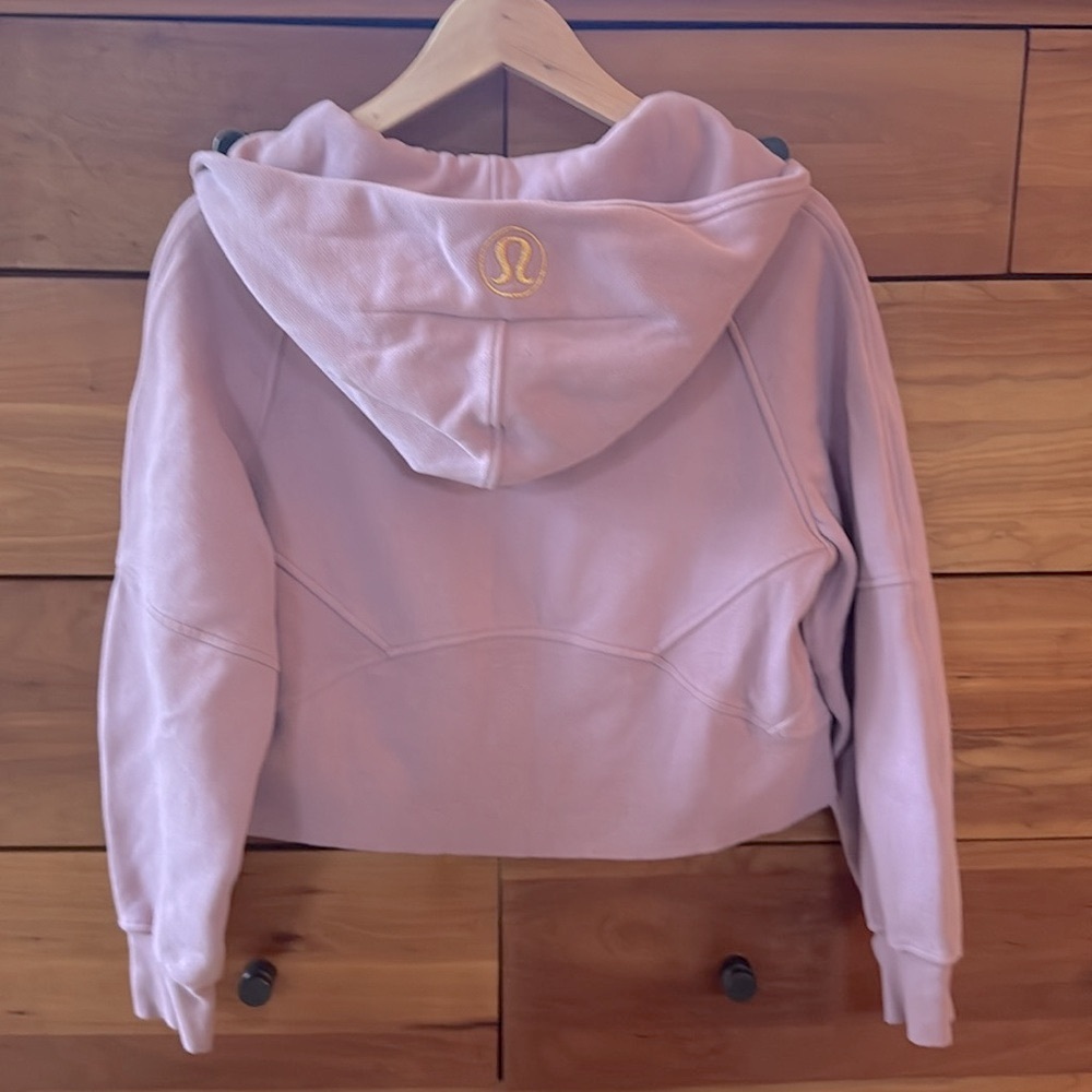 lululemon Women’s Full Zip Oversized Scuba Hoodie w/Gold Zipper Detail - Picture 3 of 5